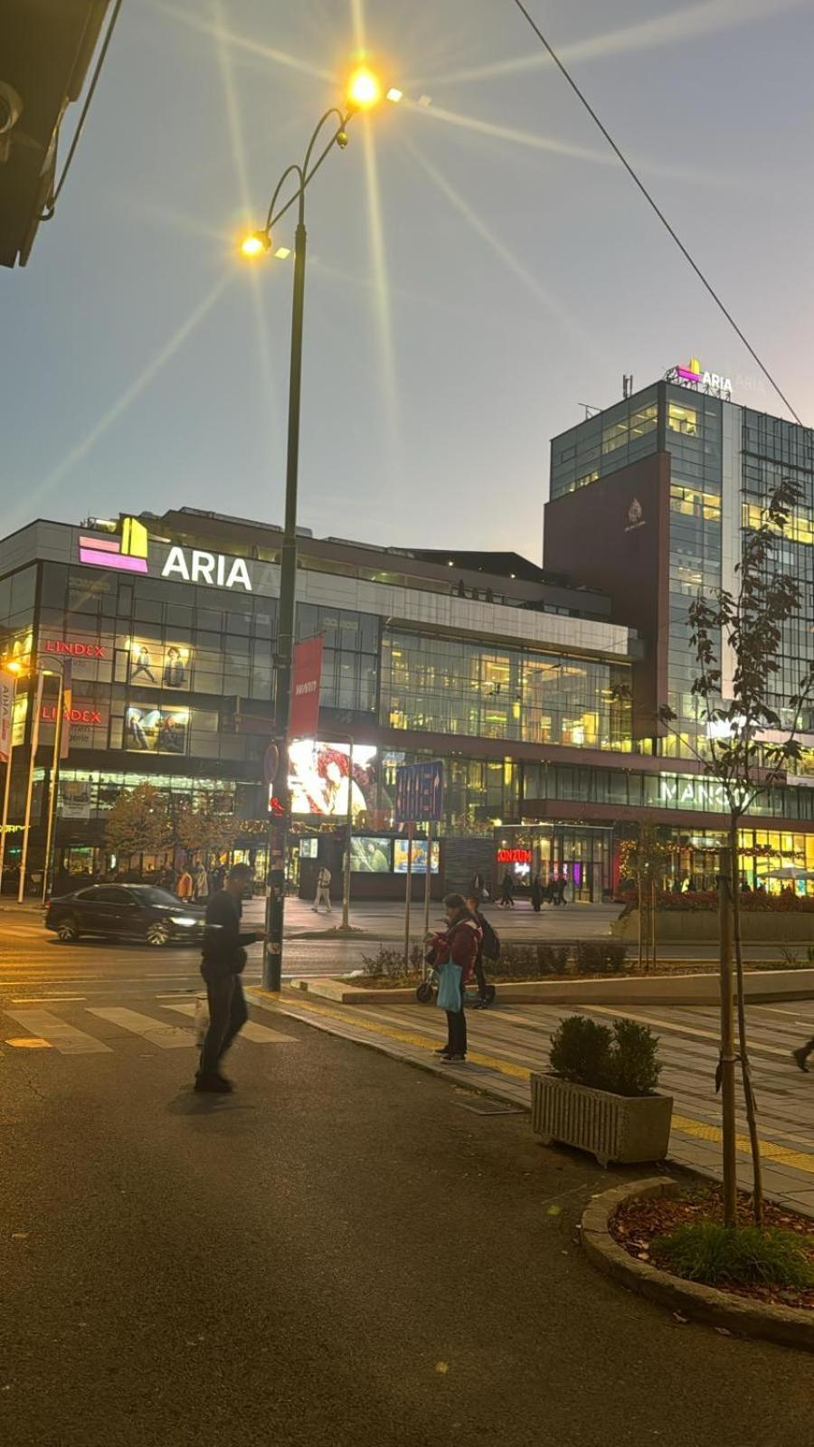 City Center Apartment Sarajevo Accross Bbi Shopping Mall מראה חיצוני תמונה